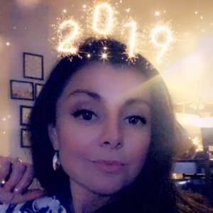 Meet your Posher, Daniela